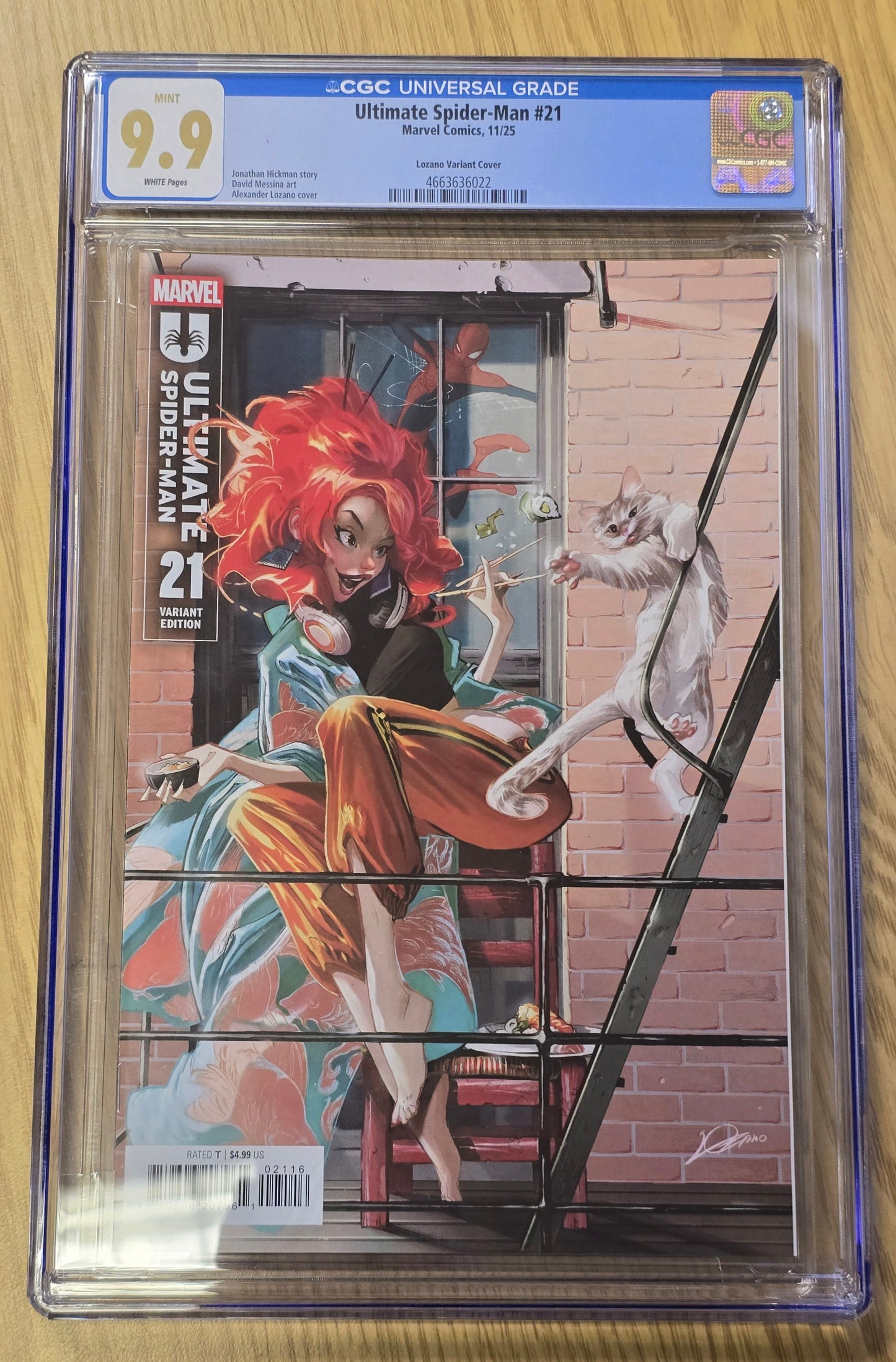 ULTIMATE SPIDER-MAN #21 1:25 ALEXANDER LOZANO VARIANT CGC 9.9