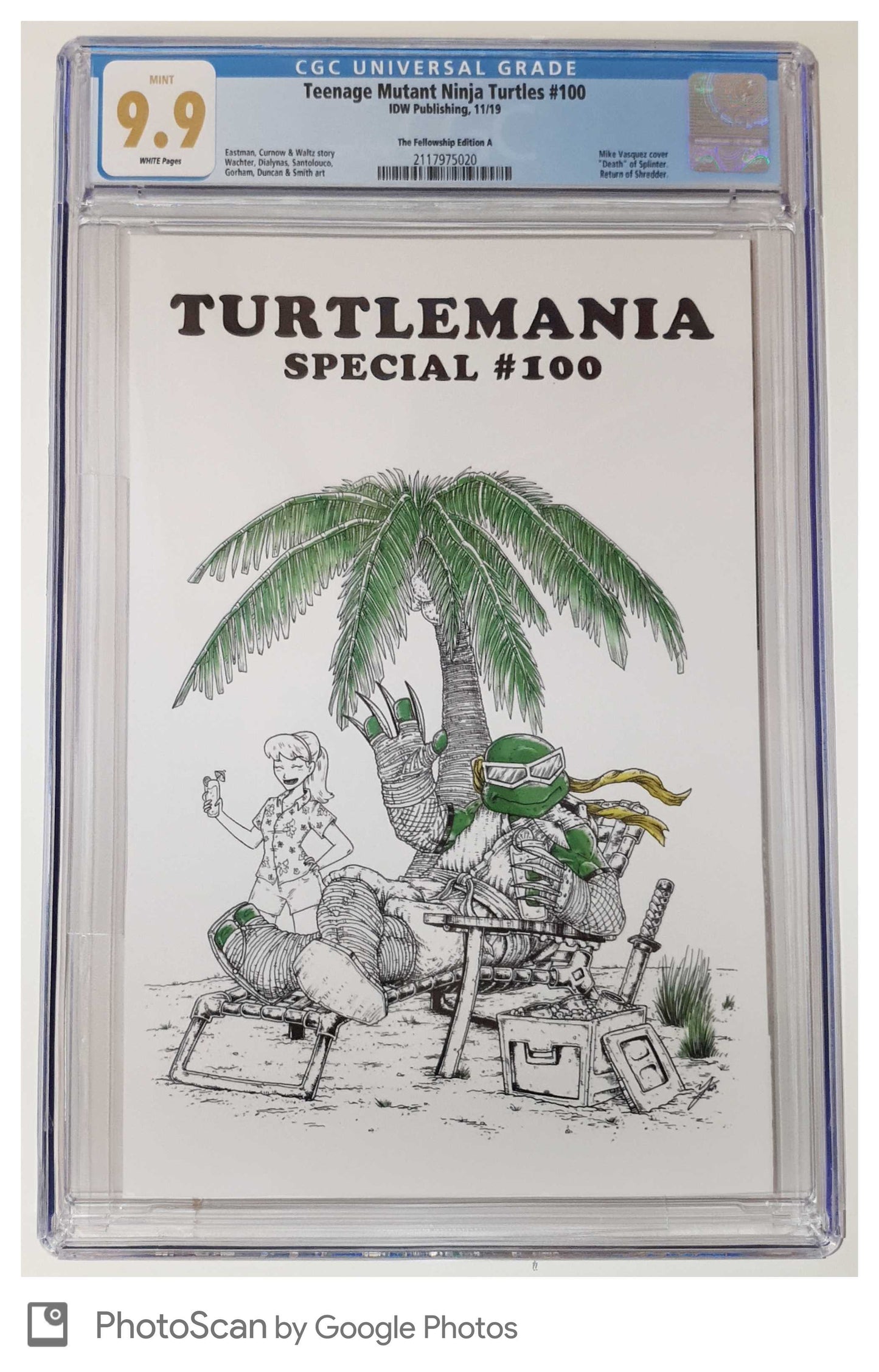 TMNT #100 MIKE VASQUEZ WHITE TURTLEMANIA HOMAGE VARIANT LIMITED TO 400 UNSIGNED COPIES CGC 9.9