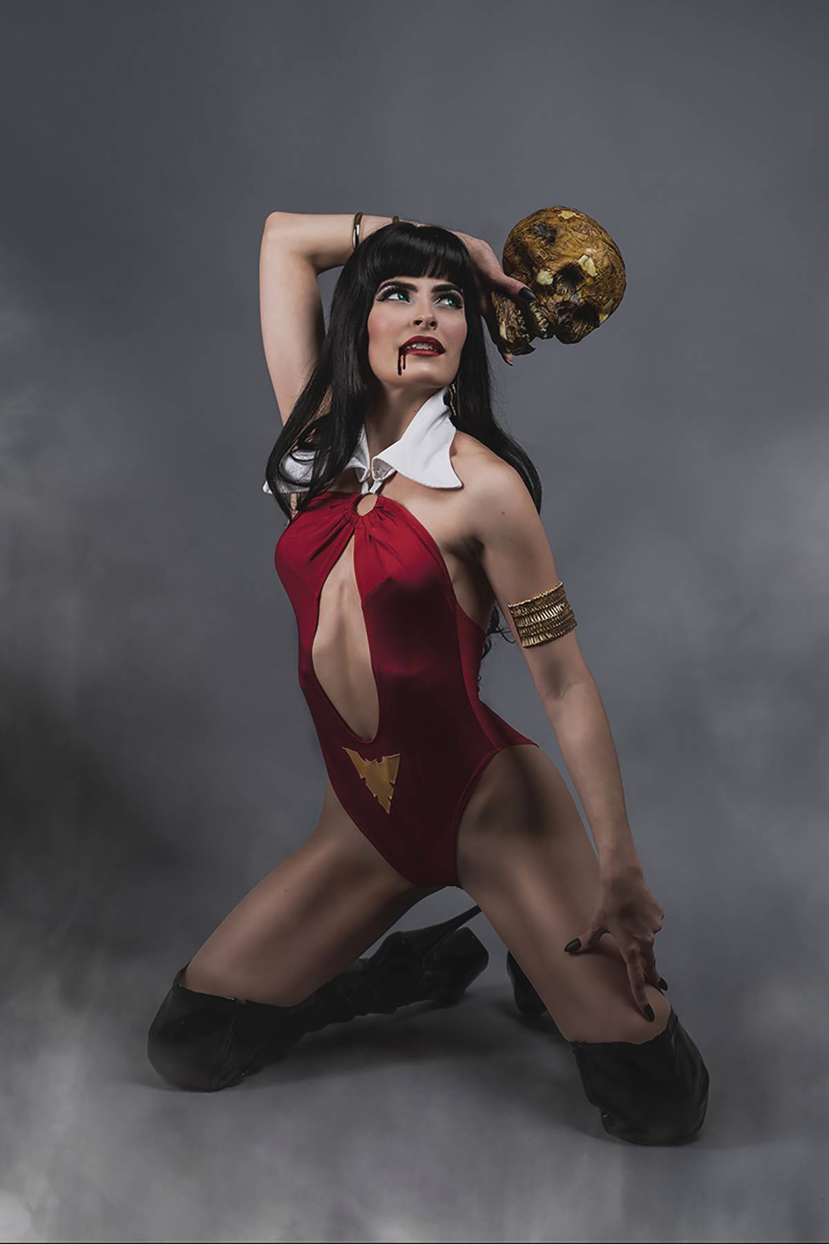 18/03/2020 VAMPIRELLA #9 1:25 TEENA TITAN COSPLAY VARIANT