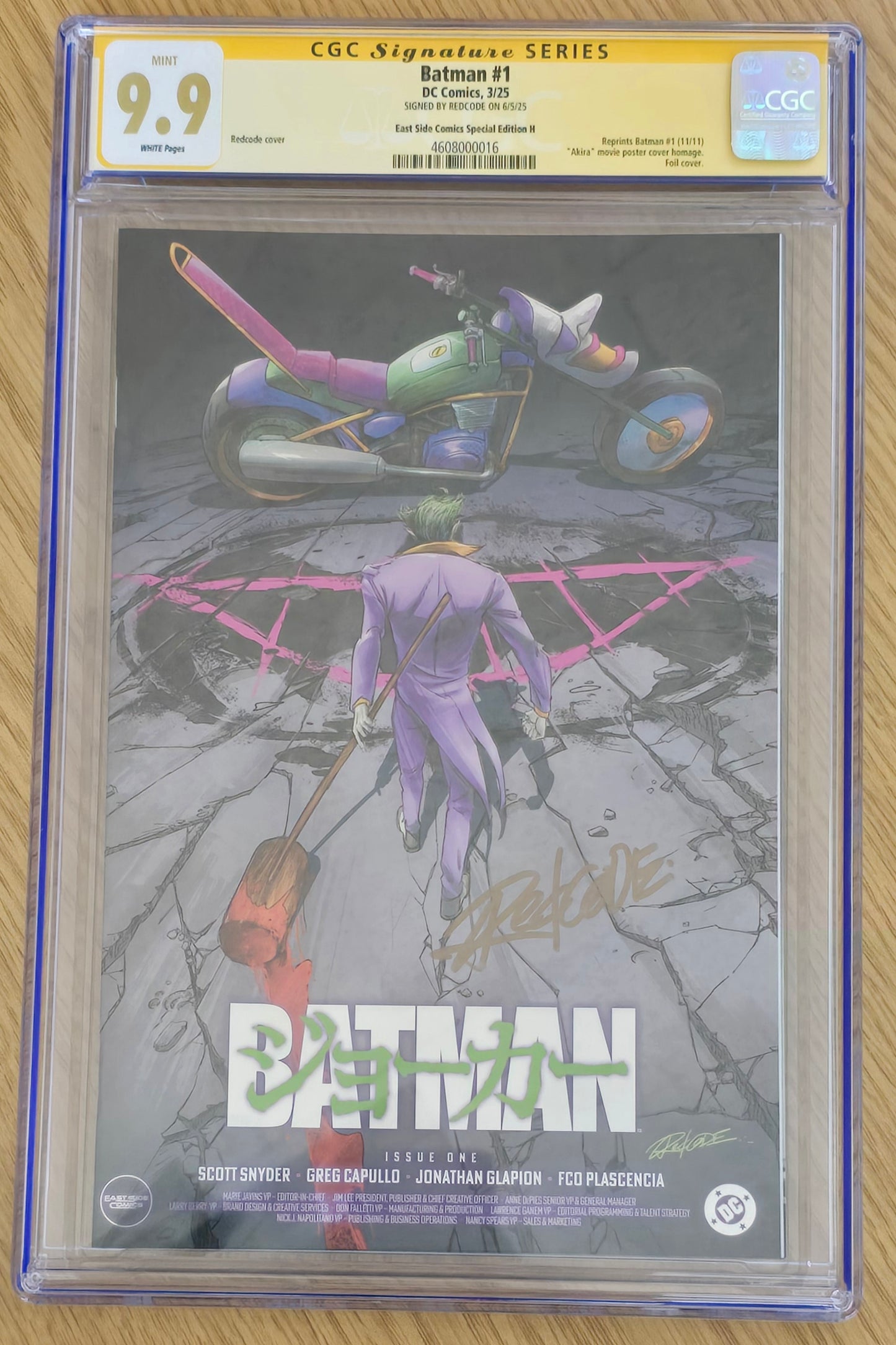 BATMAN (NEW 52) #1 REDCODE 'JOKER AKIRA HOMAGE' FOIL VARIANT LIMITED TO 800 COPIES CGC SS 9.9