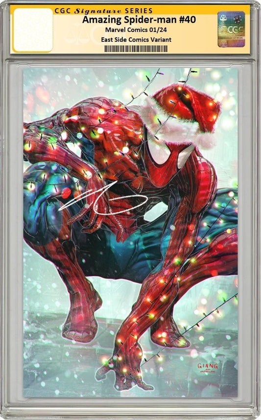AMAZING SPIDER-MAN #40 JOHN GIANG XMAS SPECIAL VIRGIN VARIANT LIMITED TO 1000 COPIES CGC SS PREORDER