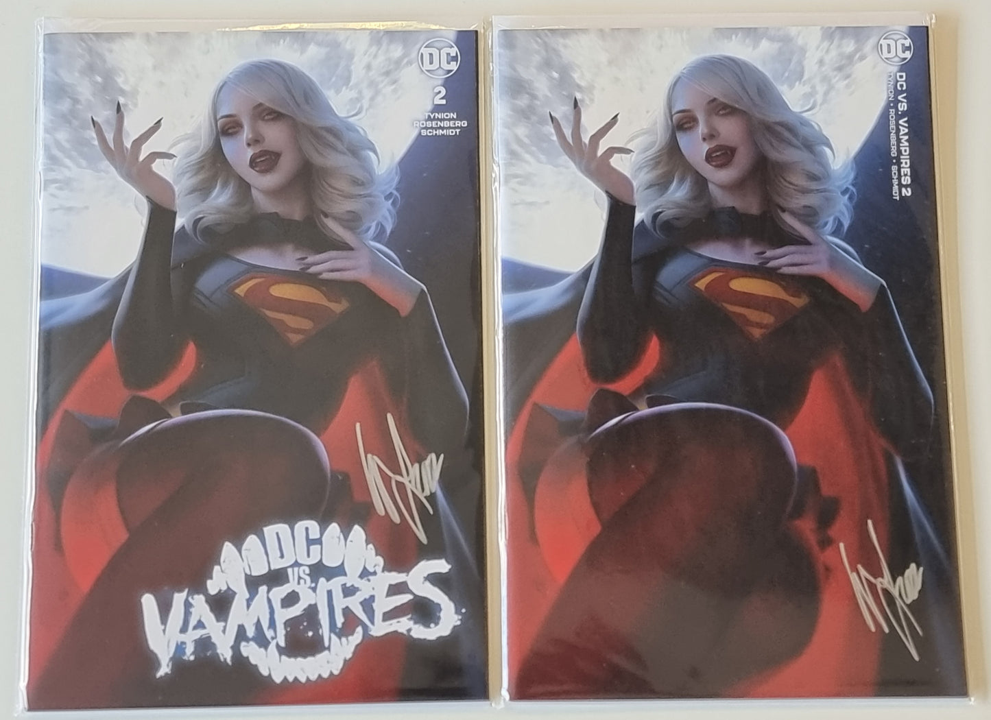 DC VS VAMPIRES #2 WARREN LOUW TRADE/MINIMAL TRADE DRESS VARIANT SET LIMITED TO 1500 SETS SIGNED BY WARREN LOUW WITH COA