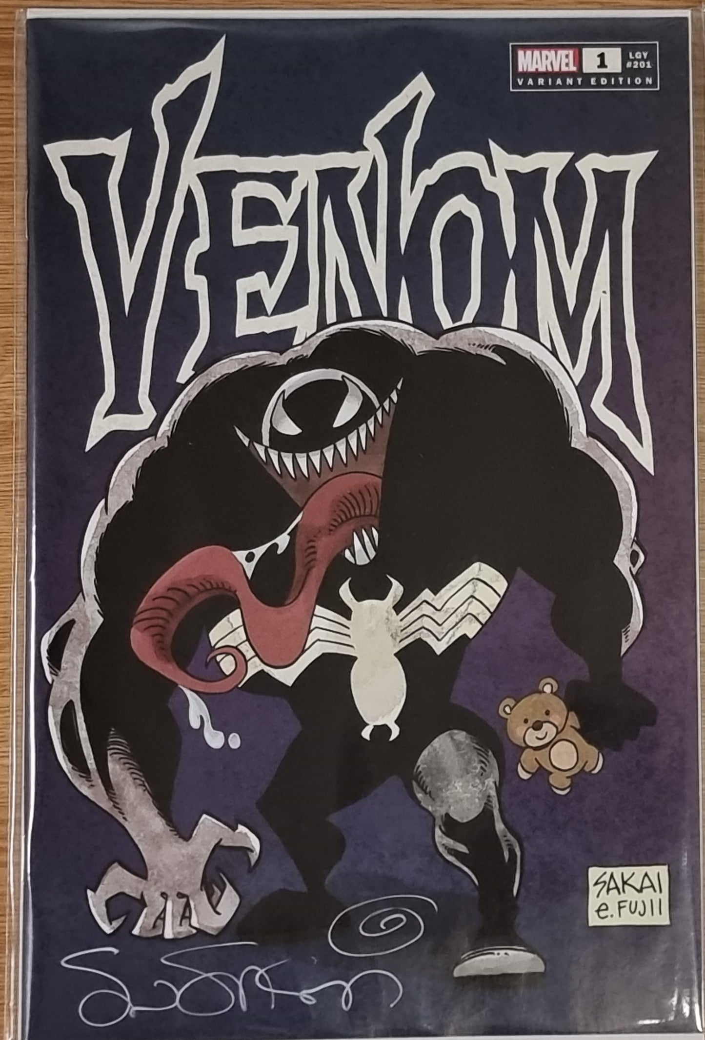 VENOM #1 STAN SAKAI TRADE DRESS VARIANT LIMITED TO 3000 SIGNED WITH COA
